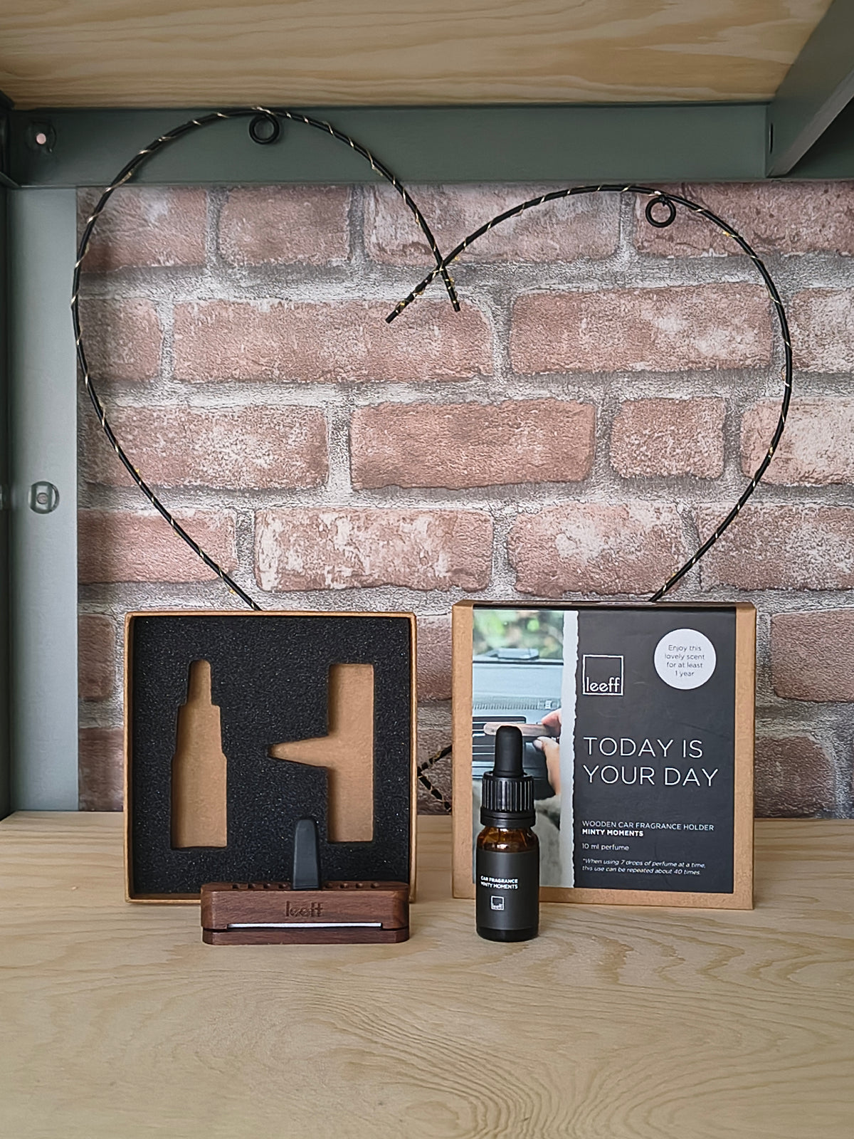 Leeff Car Fragrance Minty Moments - Today is your day